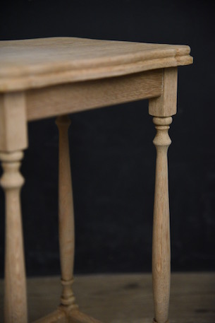 アンティーク　剥離　フレンチ　サイドテーブル　花台　フラワースタンド