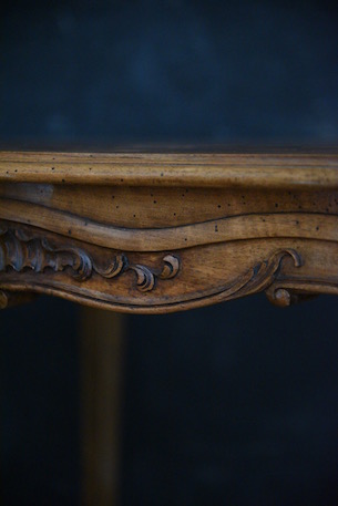 アンティーク　猫脚　フレンチ　テーブル　ルイ１５世　デスク