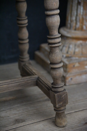 アンティーク　サイドテーブル　剥離　飾り台　コンソール　花台