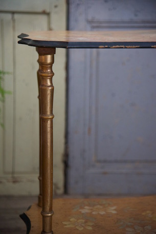アンティーク　ナポレオン　フレンチ　サイドテーブル