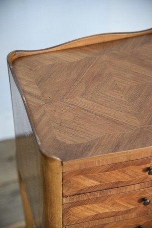 アンティーク　猫脚　ベッドサイドテーブル　ヴィンテージ　フレンチ