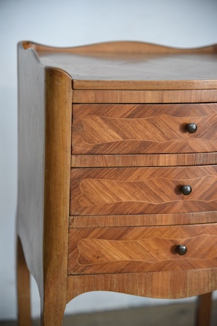 アンティーク　猫脚　ベッドサイドテーブル　ヴィンテージ　フレンチ