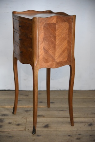 アンティーク　猫脚　ベッドサイドテーブル　ヴィンテージ　フレンチ