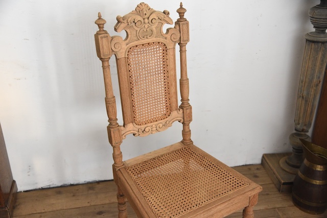 アンティーク　フレンチ　剥離　ダイニングチェア　木製チェア　１