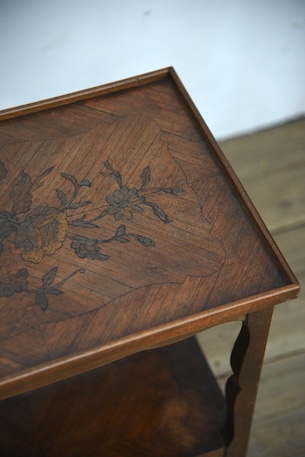 アンティーク　サイドテーブル　フレンチ　ベッドサイド