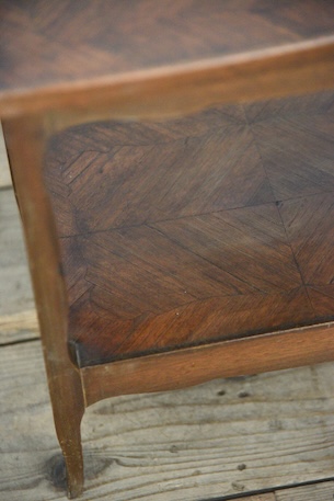 アンティーク　サイドテーブル　フレンチ　ベッドサイド