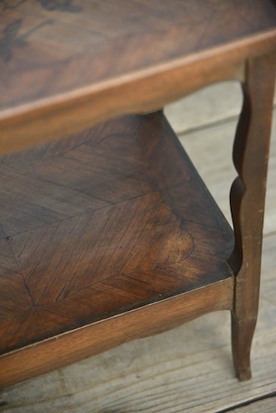 アンティーク　サイドテーブル　フレンチ　ベッドサイド