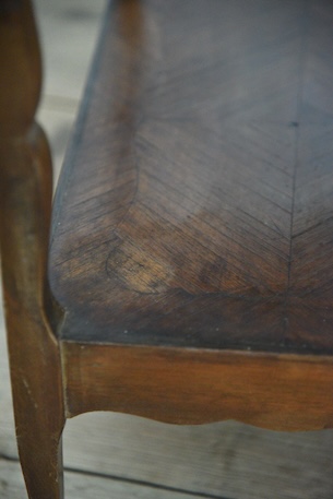 アンティーク　サイドテーブル　フレンチ　ベッドサイド