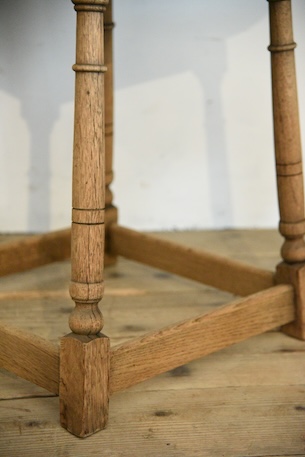 アンティーク　ヴィンテージ　ラウンドテーブル　剥離　コーヒーテーブル　フレンチ