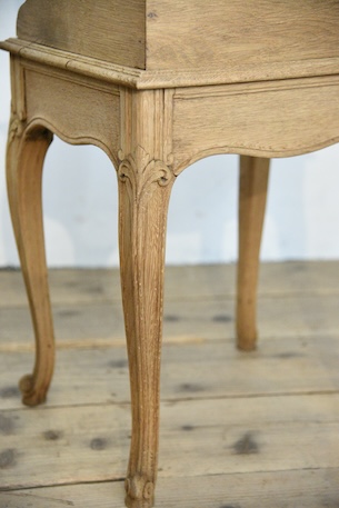 アンティーク　猫脚　ベッドサイドテーブル　剥離　フレンチ