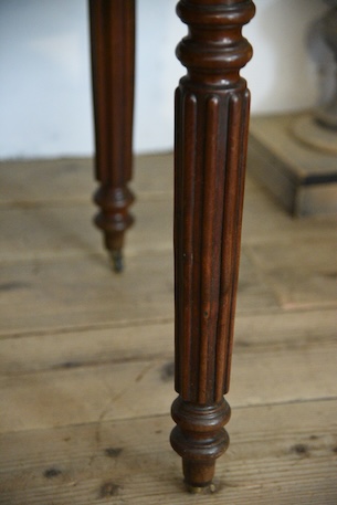 アンティーク　ドロップリーフテーブル　フレンチ　ダイニングテーブル