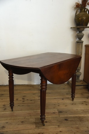 アンティーク　ドロップリーフテーブル　フレンチ　ダイニングテーブル