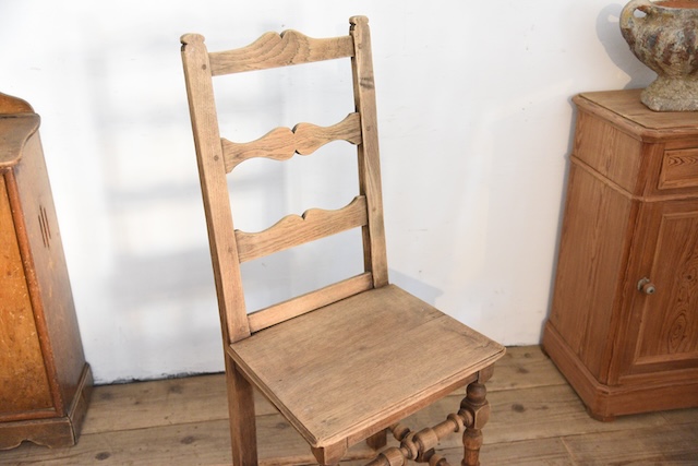 アンティーク　ロレーヌチェア　フレンチ　剥離　シェーカーチェア　１