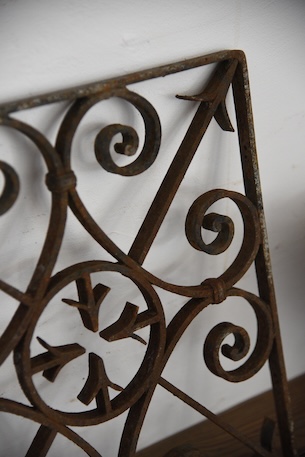 アンティーク　アイアンパネル　アイアングリル　フレンチ　ガーデニング　２