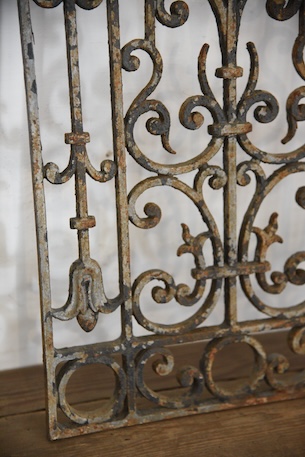 アンティーク　アイアンパネル　アイアングリル　フレンチ　ガーデニング　４
