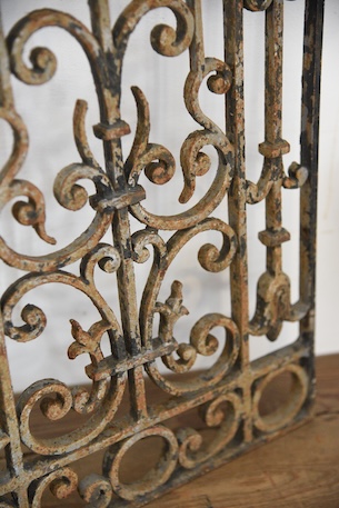 アンティーク　アイアンパネル　アイアングリル　フレンチ　ガーデニング　４