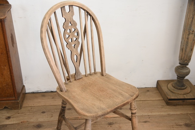 アンティーク　ヴィンテージ　ホイールバックチェア　ダイニングチェア　イギリス　剥離　２