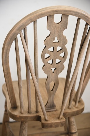 アンティーク　ヴィンテージ　ホイールバックチェア　ダイニングチェア　イギリス　剥離　２