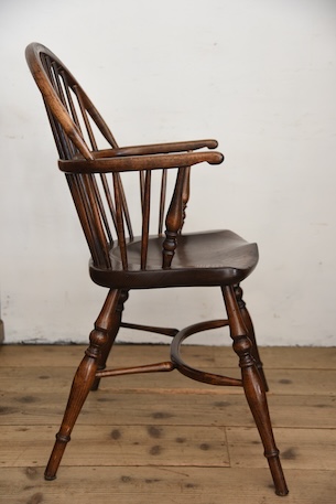 アンティーク　ヴィンテージ　アームチェア　イギリス　ダイニングチェア　２