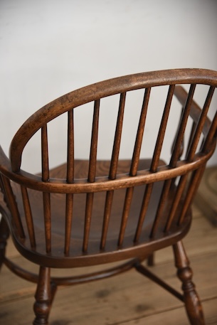 アンティーク　ヴィンテージ　アームチェア　イギリス　ダイニングチェア　２