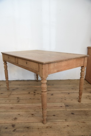 アンティーク　ドロワーテーブル　ダイニングテーブル　剥離　フレンチ　ろくろ脚