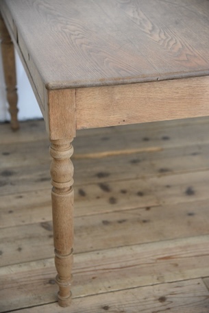 アンティーク　ドロワーテーブル　ダイニングテーブル　剥離　フレンチ　ろくろ脚