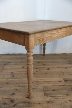 アンティーク　ドロワーテーブル　ダイニングテーブル　剥離　フレンチ　ろくろ脚