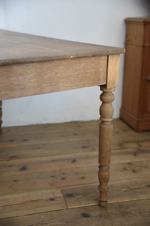 アンティーク　ドロワーテーブル　ダイニングテーブル　剥離　フレンチ　ろくろ脚