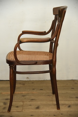 アンティーク　ベントウッドチェア　トーネット　thonet　カフェチェア　アームチェア　フレンチ