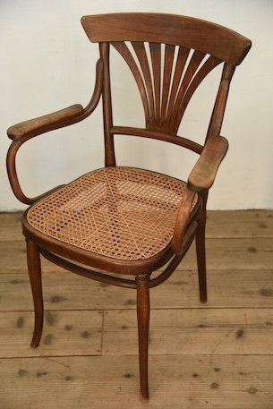 アンティーク　ベントウッドチェア　トーネット　thonet　カフェチェア　アームチェア　フレンチ