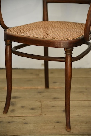 アンティーク　ベントウッドチェア　トーネット　thonet　カフェチェア　アームチェア　フレンチ
