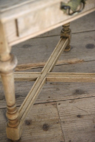 アンティーク　ドロワー　サイドテーブル　剥離　フレンチ