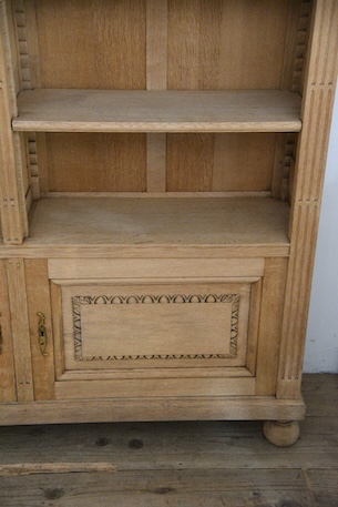 アンティーク　キャビネット　ブックケース　剥離　フレンチ