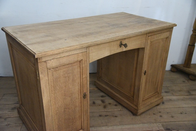 アンティーク　デスク　カウンター　剥離　フレンチ