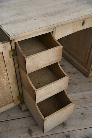 アンティーク　デスク　カウンター　剥離　フレンチ