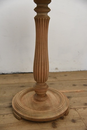 アンティーク　ラウンド　サイドテーブル　花台　フラワースタンド　剥離　フレンチ