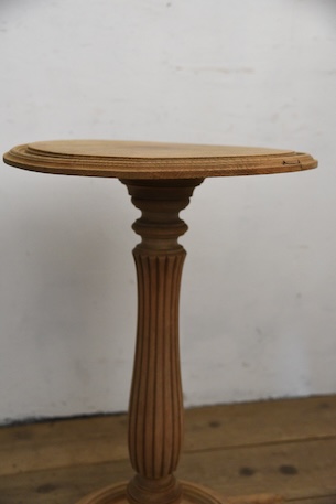 アンティーク　ラウンド　サイドテーブル　花台　フラワースタンド　剥離　フレンチ