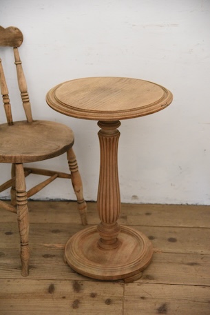 アンティーク　ラウンド　サイドテーブル　花台　フラワースタンド　剥離　フレンチ