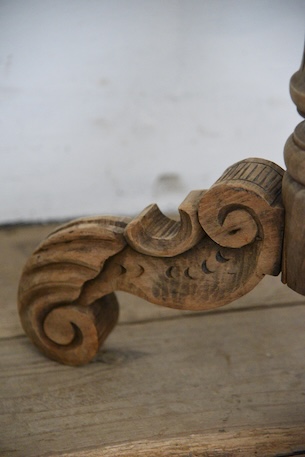 アンティーク　ワインテーブル　剥離　フレンチ　サイドテーブル　ラウンドテーブル