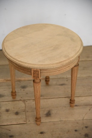 アンティーク　ラウンド　サイドテーブル　コーヒーテーブル　剥離　フレンチ