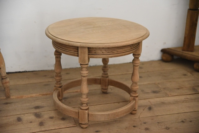 アンティーク　ラウンド　コーヒーテーブル　サイドテーブル　剥離　フレンチ