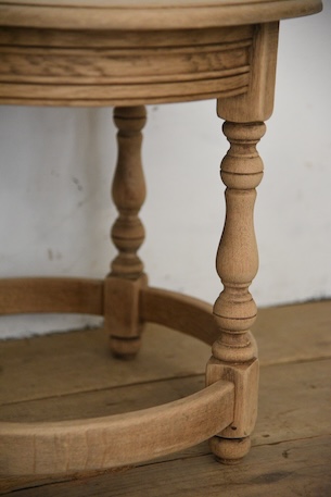 アンティーク　ラウンド　コーヒーテーブル　サイドテーブル　剥離　フレンチ