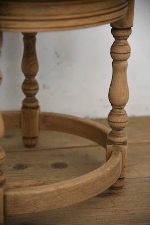 アンティーク　ラウンド　コーヒーテーブル　サイドテーブル　剥離　フレンチ