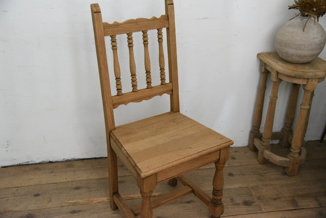 アンティーク　フレンチ　チャーチチェア　剥離　ロレーヌ　１