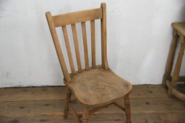 アンティーク　剥離　ウィンザーチェア　イギリス　フレンチ　ダイニングチェア　１