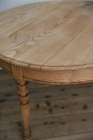 アンティーク　ラウンド　ダイニングテーブル　剥離　フレンチ