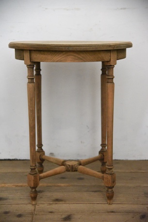 アンティーク　ラウンド　サイドテーブル　剥離　１