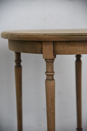 アンティーク　ラウンド　サイドテーブル　剥離　１