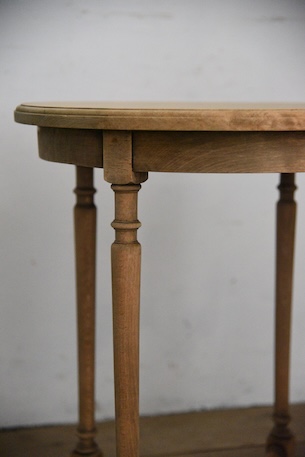 アンティーク　ラウンド　サイドテーブル　剥離　２