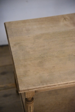 アンティーク　サイドテーブル　飾り台　フレンチ　剥離　１